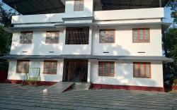 SOUPARNIKA LAKEVIEW HOMESTAY