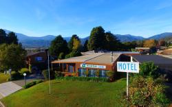 Mountain Creek Motel