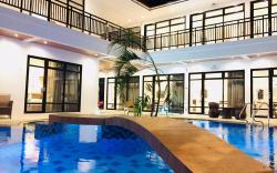 White Breeze Palawan Boutique Hotel