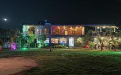 Leopard Farmhouse 