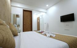 Luxury 3 BHK HomeSuite Malad
