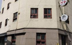 Joy Guesthouse