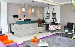 BR Suites Hotel