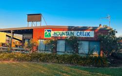 Mountain Creek Motel
