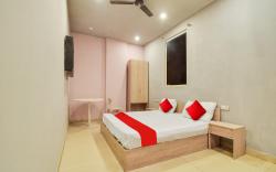 Super Hotel D Plaza Near Pitampura Metro Station