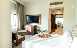 Majestic Cove Hotel