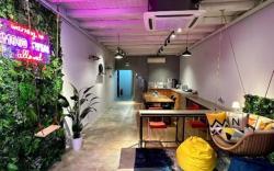 Swing & Pillows @ Beach Street