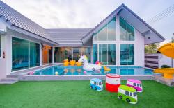 sea hills poolsvilla