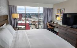 DoubleTree by Hilton Jamestown, NY