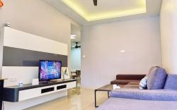 Whole house 3 min to Bp Mall Aeon 3BR
