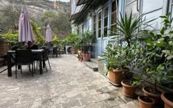 Narikhala Apartment