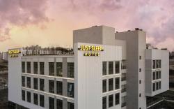 Dongtan Station Just Sleep Hotel