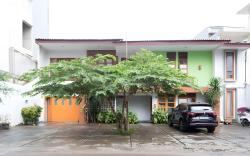 RedDoorz Plus near Cilandak Town Square 2