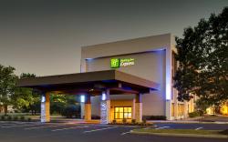 Holiday Inn Express Voorhees - Mt. Laurel By IHG