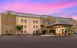 Comfort Suites At the University