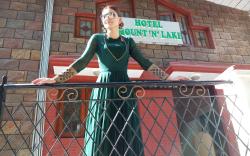 Hotel Mount N Lake