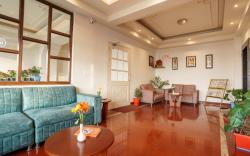Q Saina's Mapham Darjeeling									