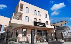 Townhouse Taj Mahal East Gate Formerly Royal Empire