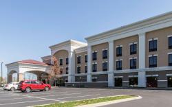 Comfort Suites