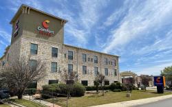 Comfort Suites Near Seaworld