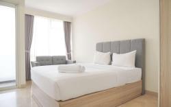 Strategic Comfy Studio Menteng Park By Travelio