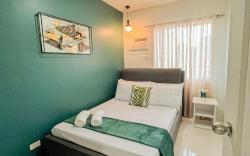 2 Bedroom and 1 Bedroom Apartments with Private Pool and Gym