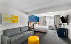 Comfort Suites Austin Airport