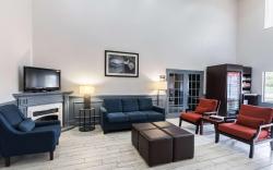 Quality Suites Burleson - Ft. Worth