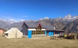 Grand Auli Camp