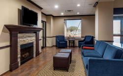 Comfort Suites Waco Near University Area