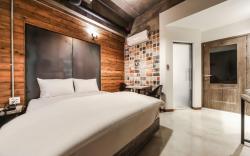 Daegu Gyeongbuk University Bridge Hotel