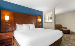 Comfort Suites Atlanta Airport