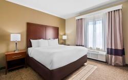 Comfort Suites Panama City near Tyndall AFB