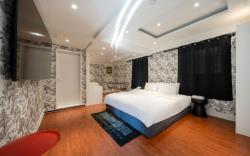 Yeongdeungpo Hotel LE O