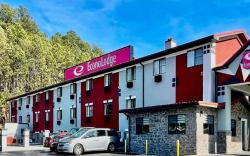 Econo Lodge Cartersville-Emerson Lake Point