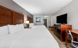 Clarion Pointe Apex – Holly Springs