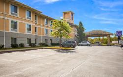 Sleep Inn & Suites
