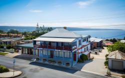 Heritage House Motel & Units
