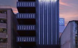 Kuromon Crystal Hotel