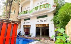 Centro Guest House