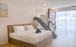KWEN Suites-TgAru InfinityPool SpaceCapsule Studio
