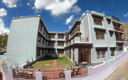 Crown Himalaya Hotel