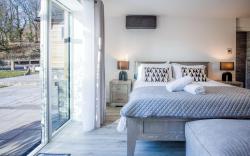 Suite 10 - Sleeping Giant Hotel - Pen Y Cae Inn