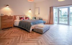 Suite 4 - Sleeping Giant Hotel - Pen Y Cae Inn