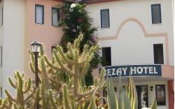 Bezay Hotel