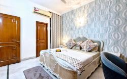 Homlee-3bhk Green Luxury in SDEL