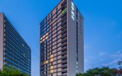Ji Hotel Hangzhou Linping Chongxian Shangyi Plaza