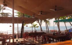 Furtado's Beach Front Family Restaurant, Rooms wedding venue and Party Place