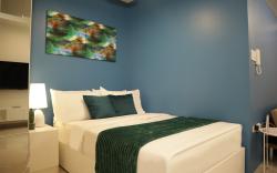 Homefort iHotel at S Residences