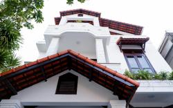 Sibling House